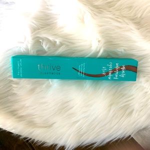 Thrive waterproof eyeshadow